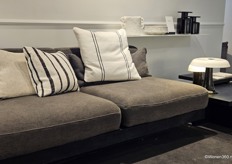 Deze zeven designers hebben bijgedragen aan het appartement: Alex Gabriels, Anita Le Grelle, Frédérick Gautier, Marie Michielssen, Patrick Paris, Seppe Van Heusden en Vincent Van Duysen.